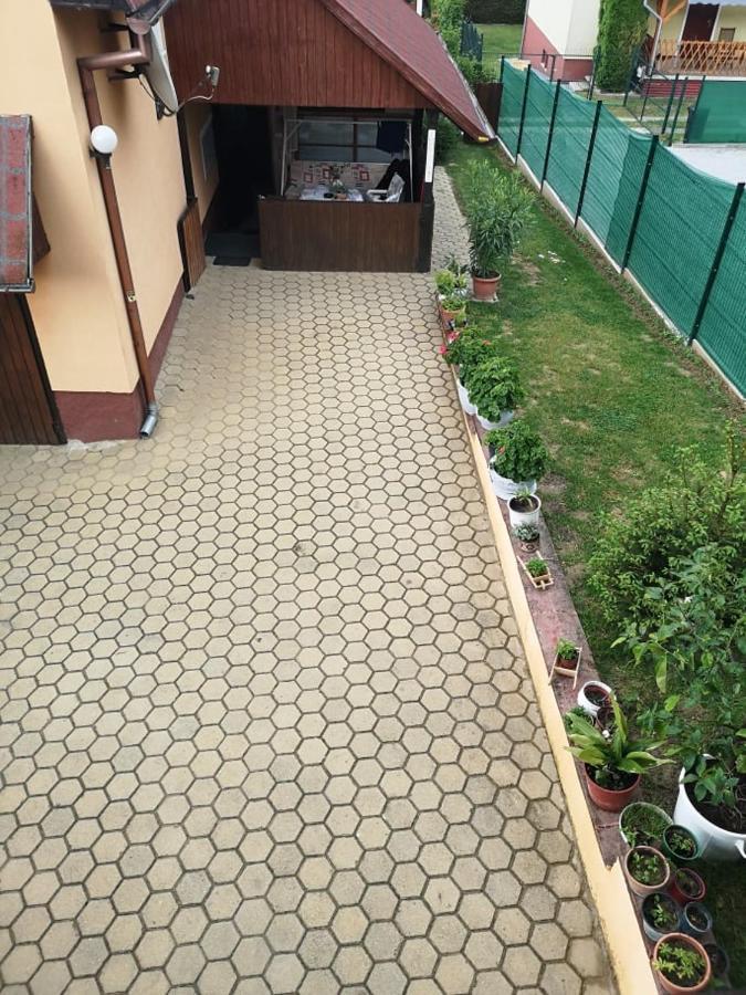Karos Centrál Apartmanház Zalakaros Exterior foto
