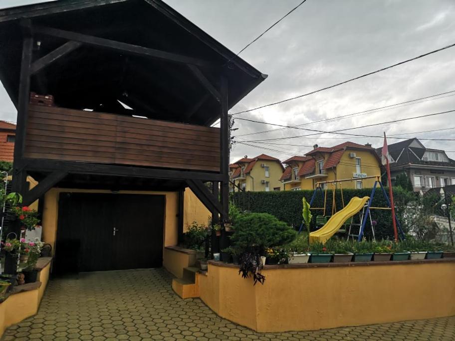 Karos Centrál Apartmanház Zalakaros Exterior foto