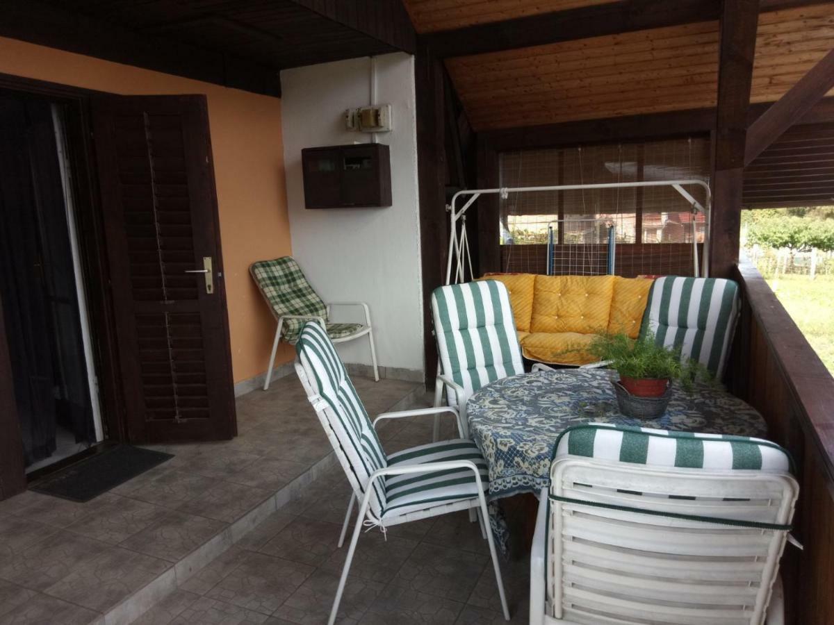 Karos Centrál Apartmanház Zalakaros Exterior foto