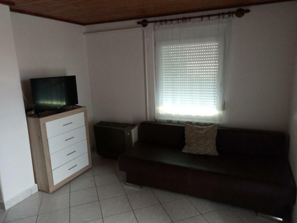 Karos Centrál Apartmanház Zalakaros Exterior foto